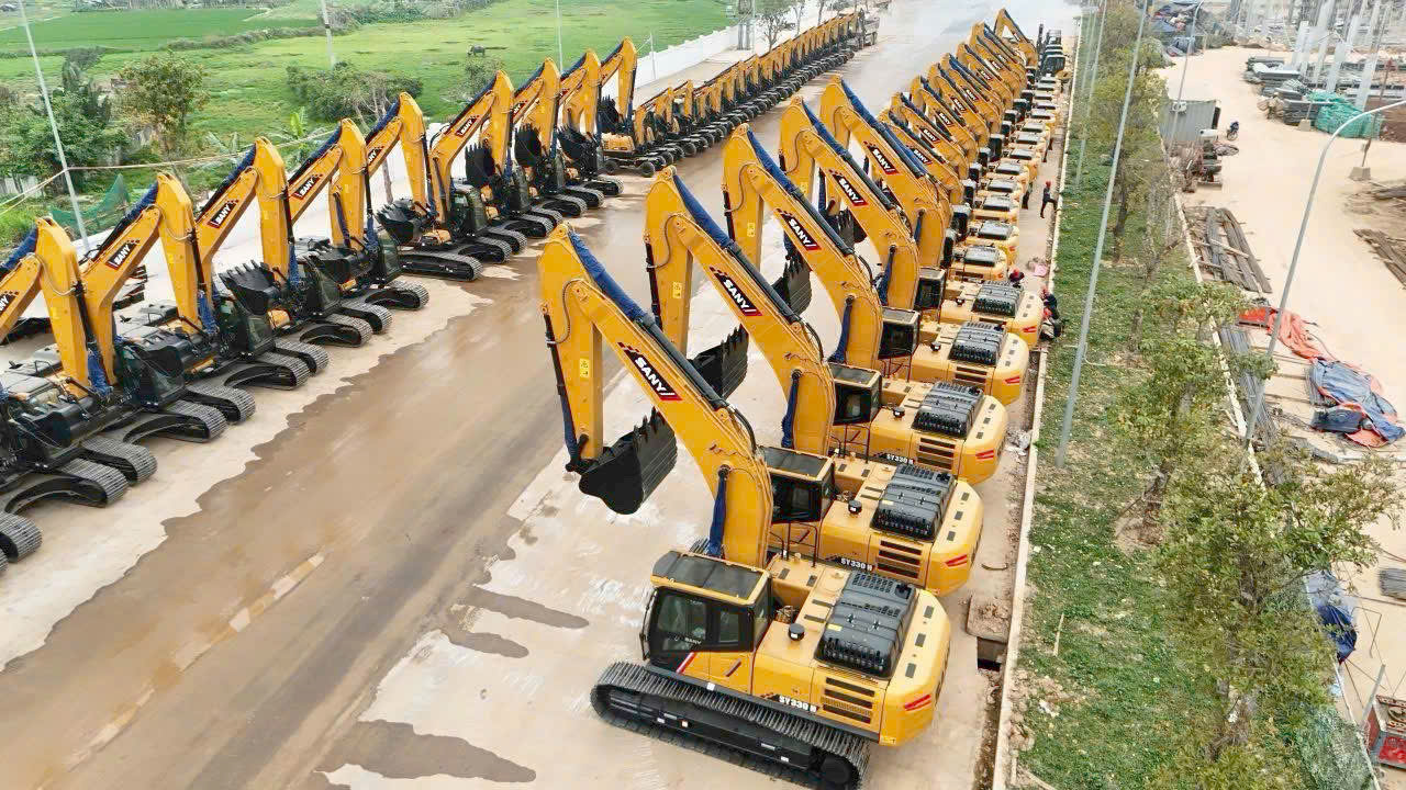 máy xúc đào sany vương tầm thế giới
